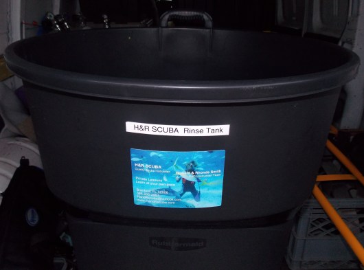 013 H&R-SCUBA-gear-&-crates-2013-0927