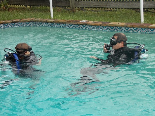 2-Howard-Beverly-H-and-R-SCUBA-class-019-2013
